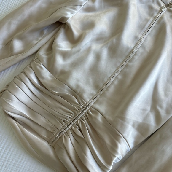 Babaton Rosalia Silk Blouse - Champagne Ivory - Picture 3 of 3